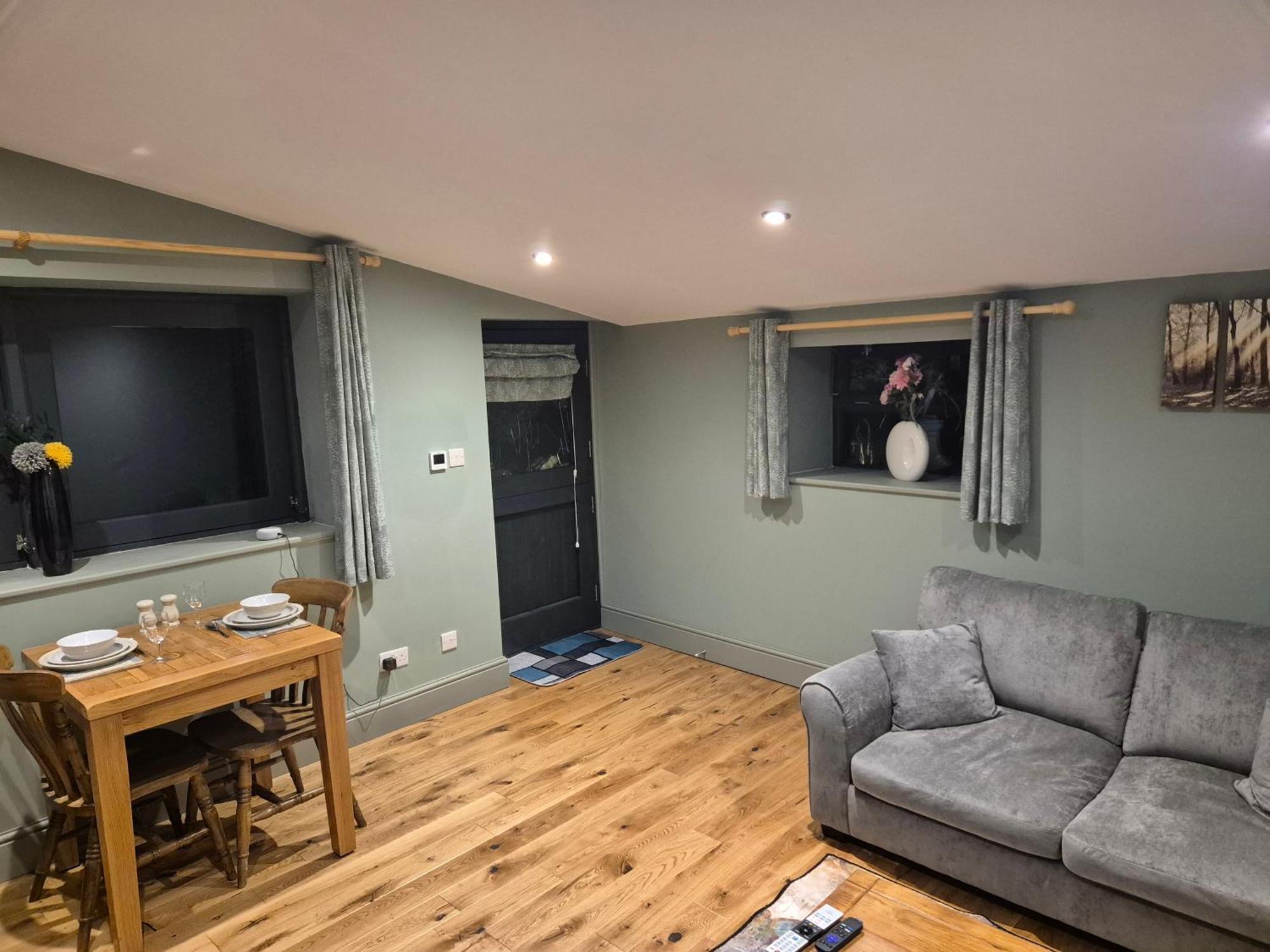 Charming 1 Bed Peak District Barn Conversion Foolow 외부 사진